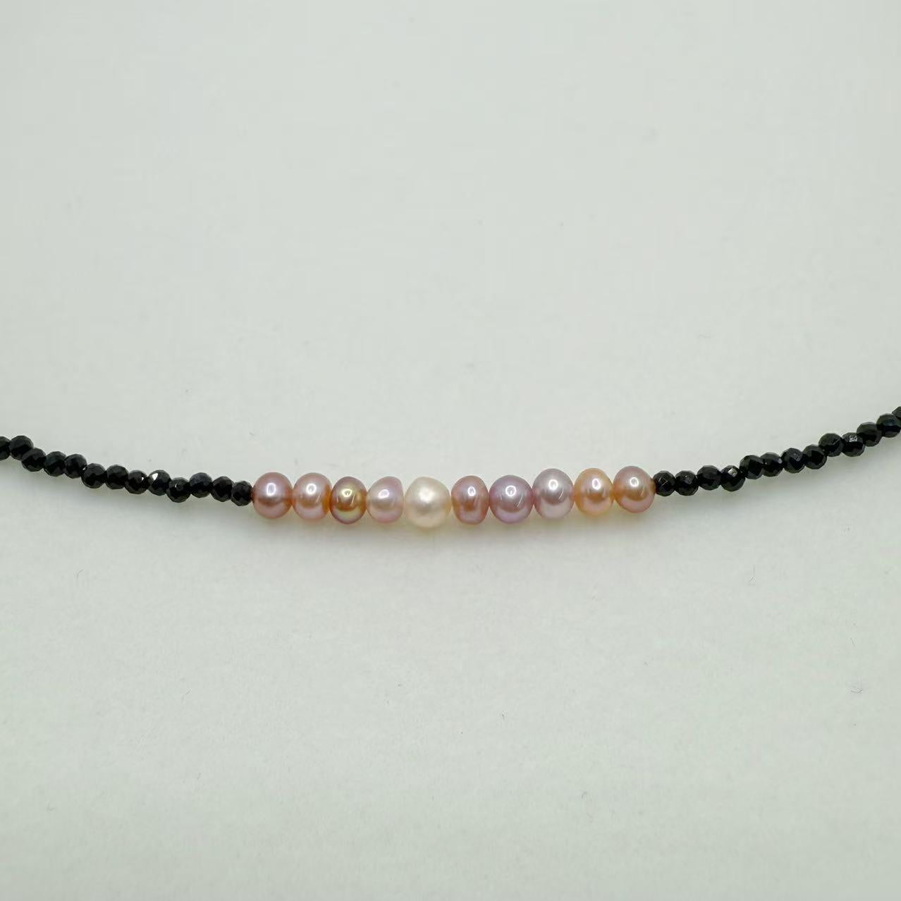 Freshwater Pearl Seedless Pearl Set Spinel Design (3--4mm)AFSS001